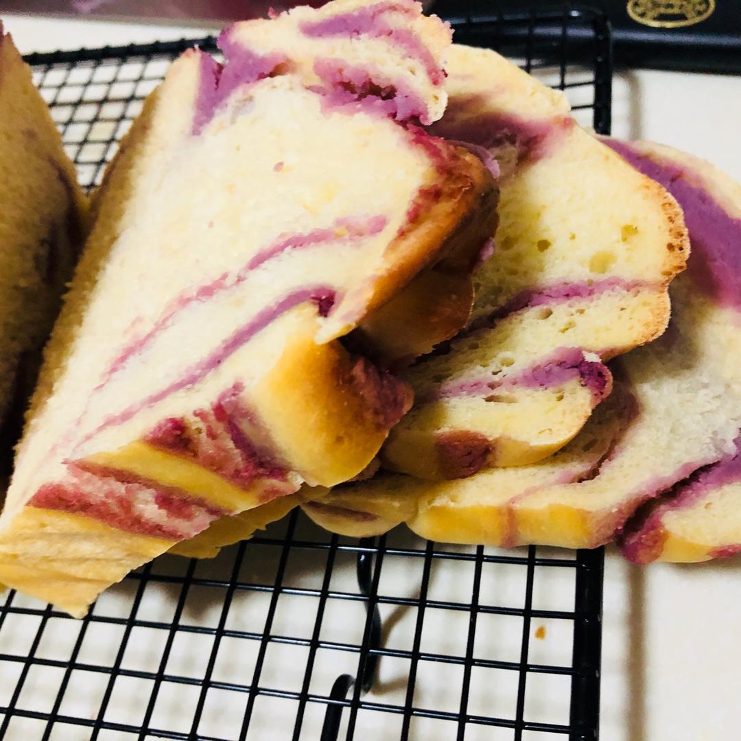 香芋牛奶手撕方包