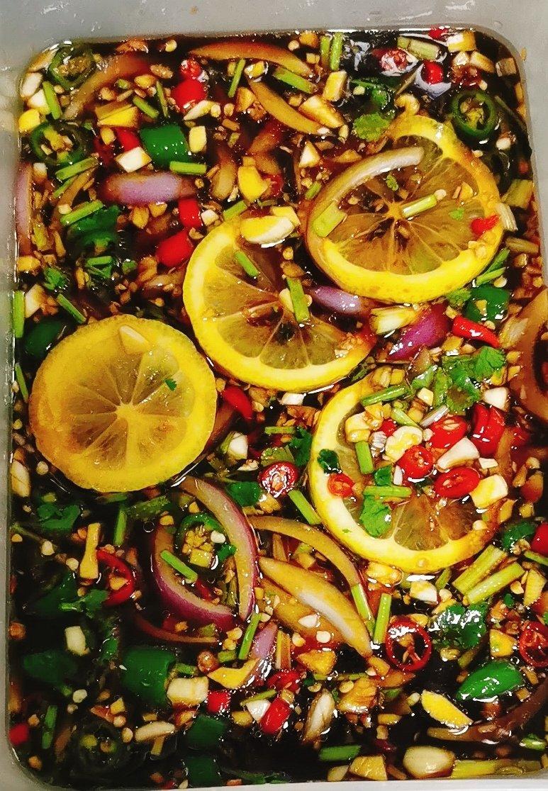 【柠檬酸辣鸡爪】自制超级无敌美味的网红鸡爪