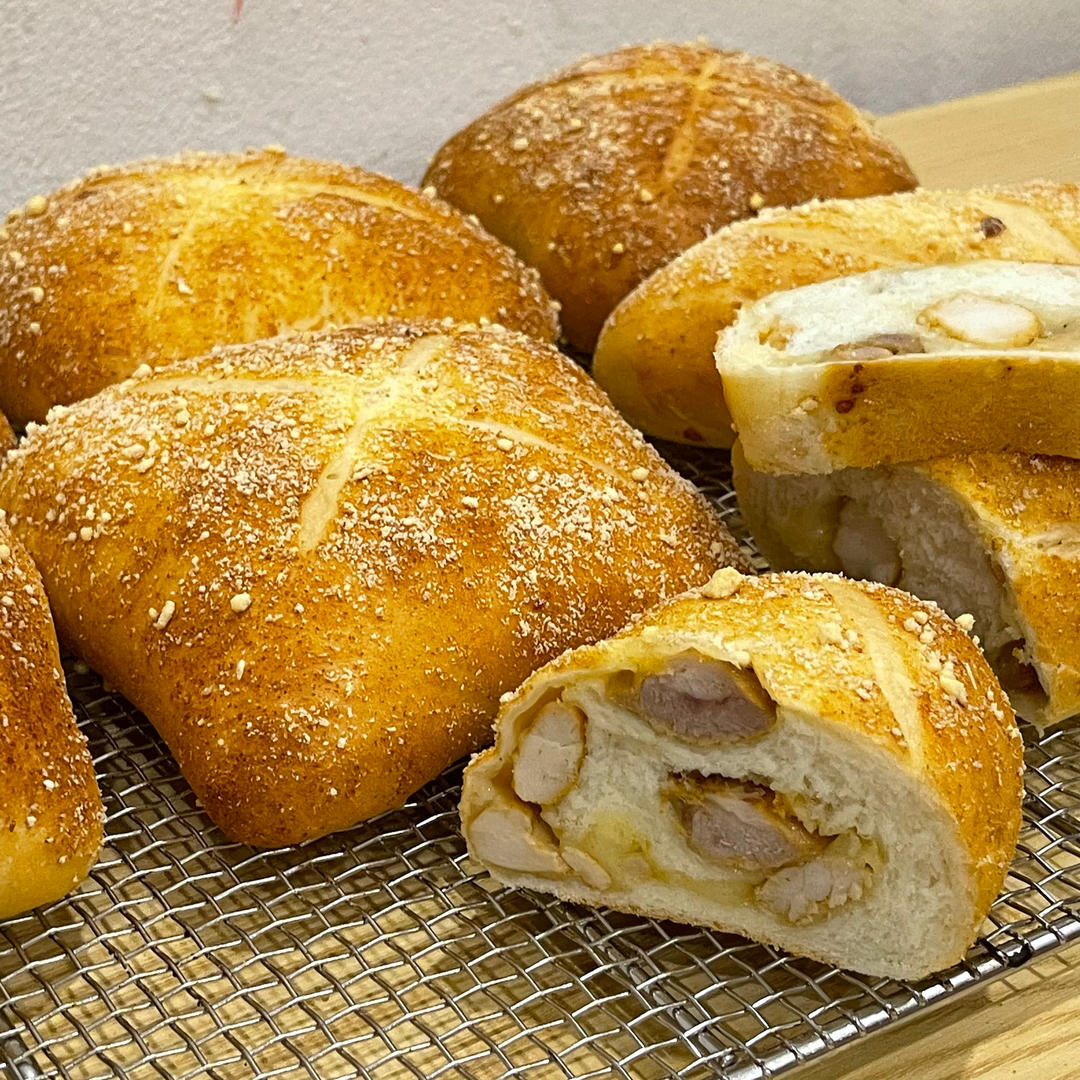 芝士新奥尔良鸡肉软欧包