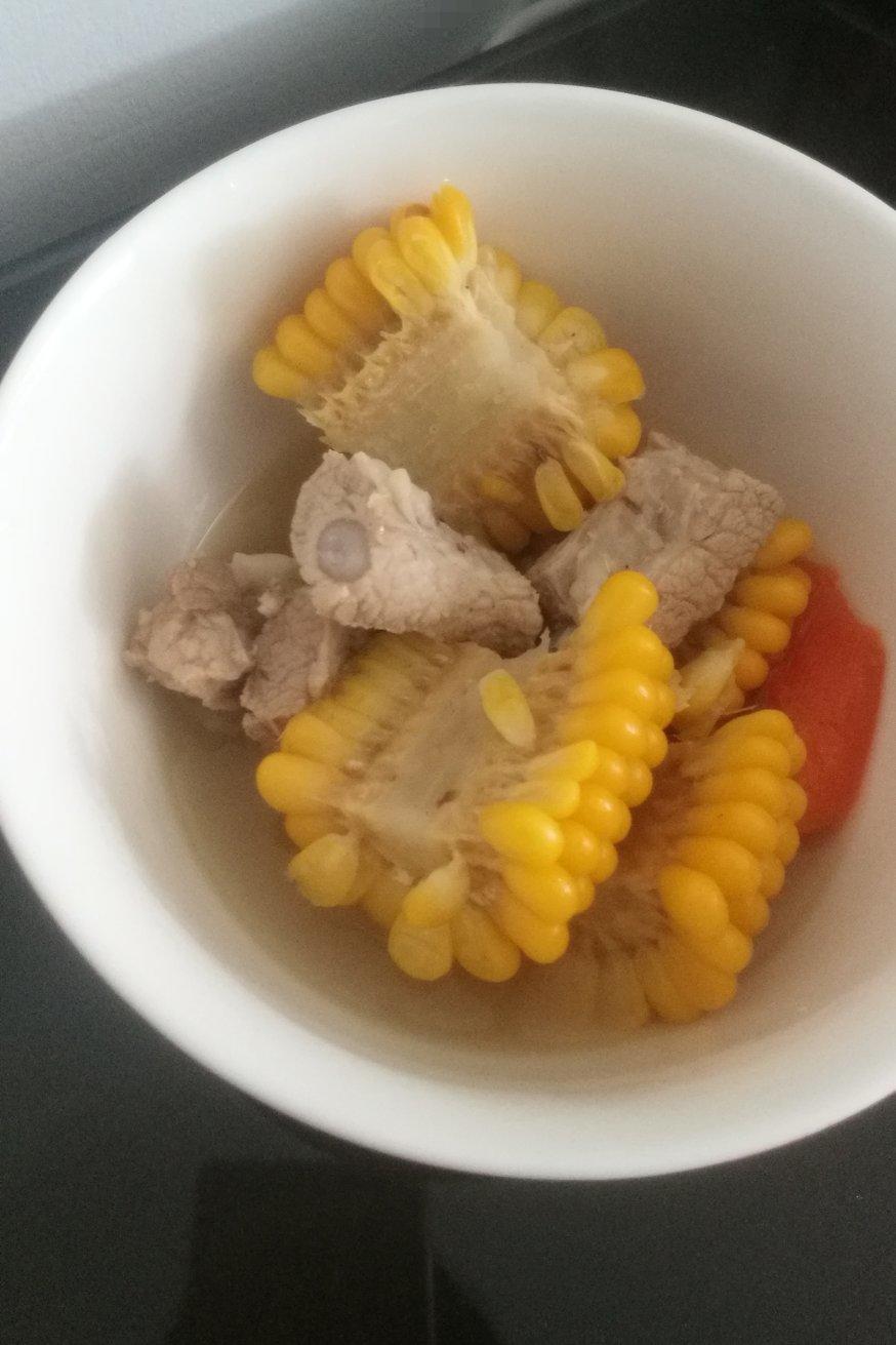排骨玉米汤