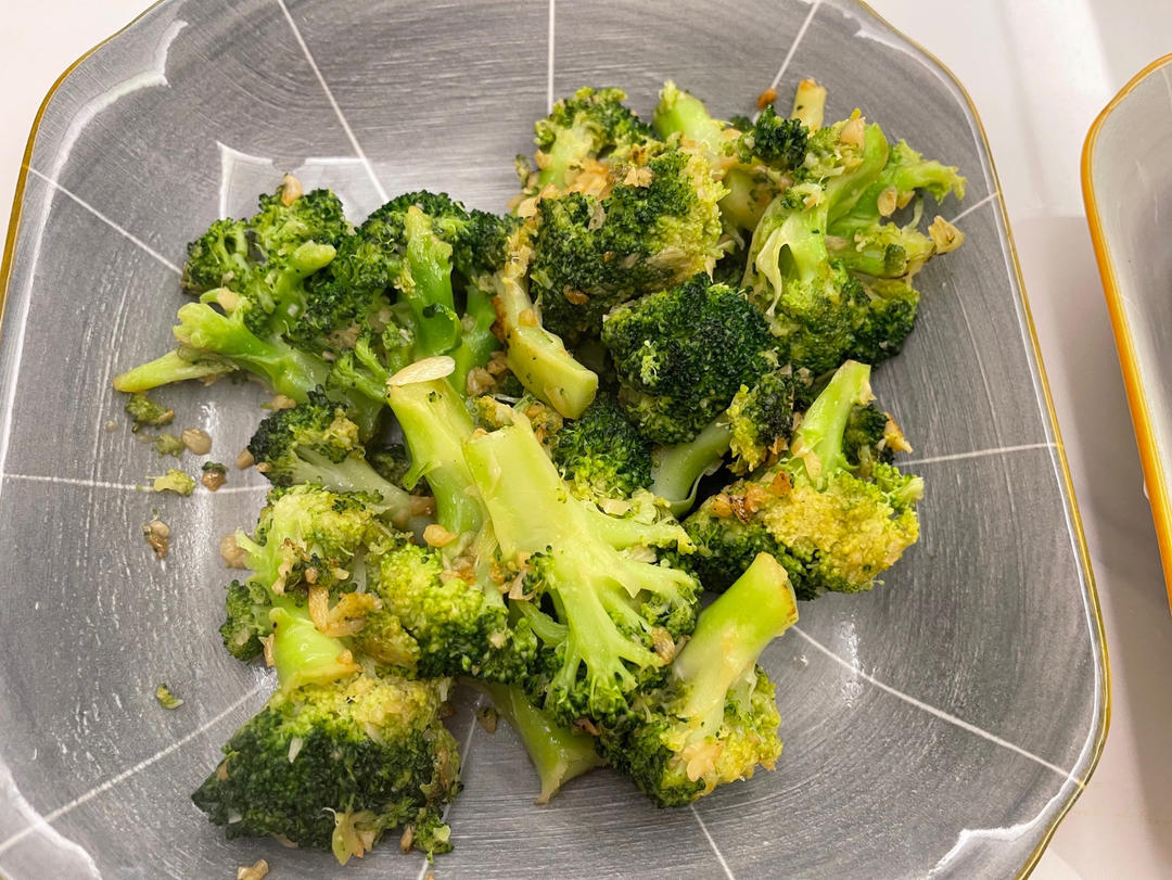 蚝油蒜蓉西兰花