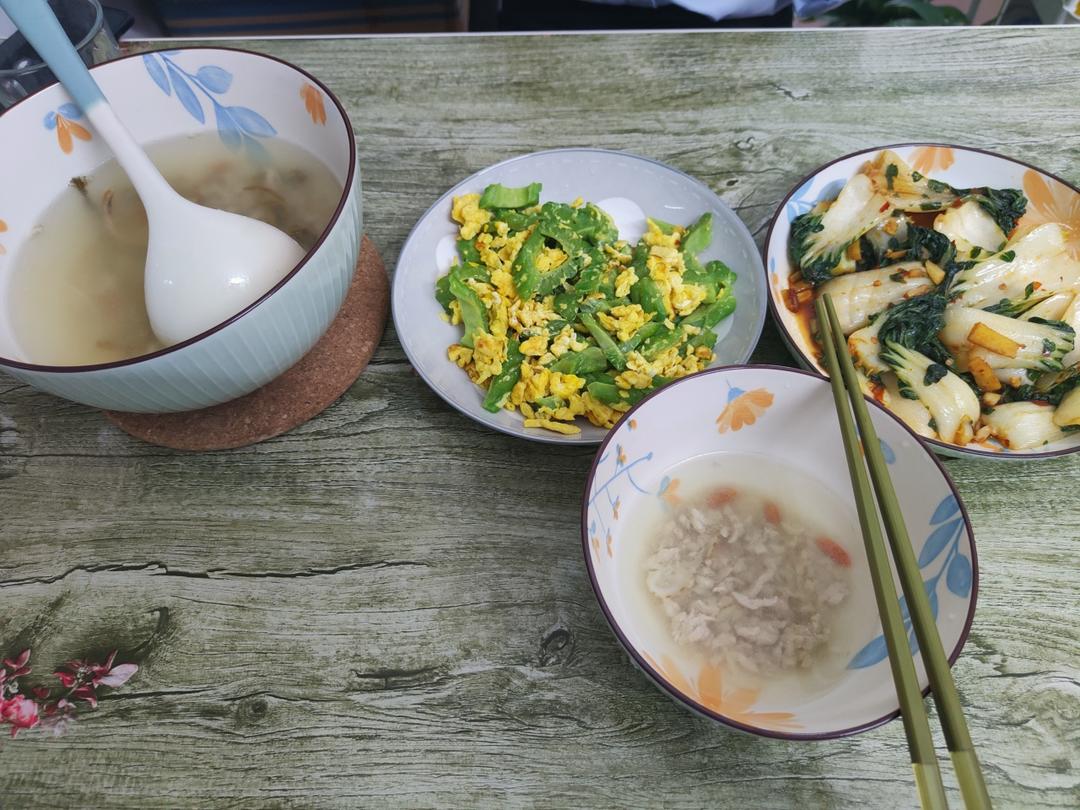 苦瓜炒蛋（清火菜）