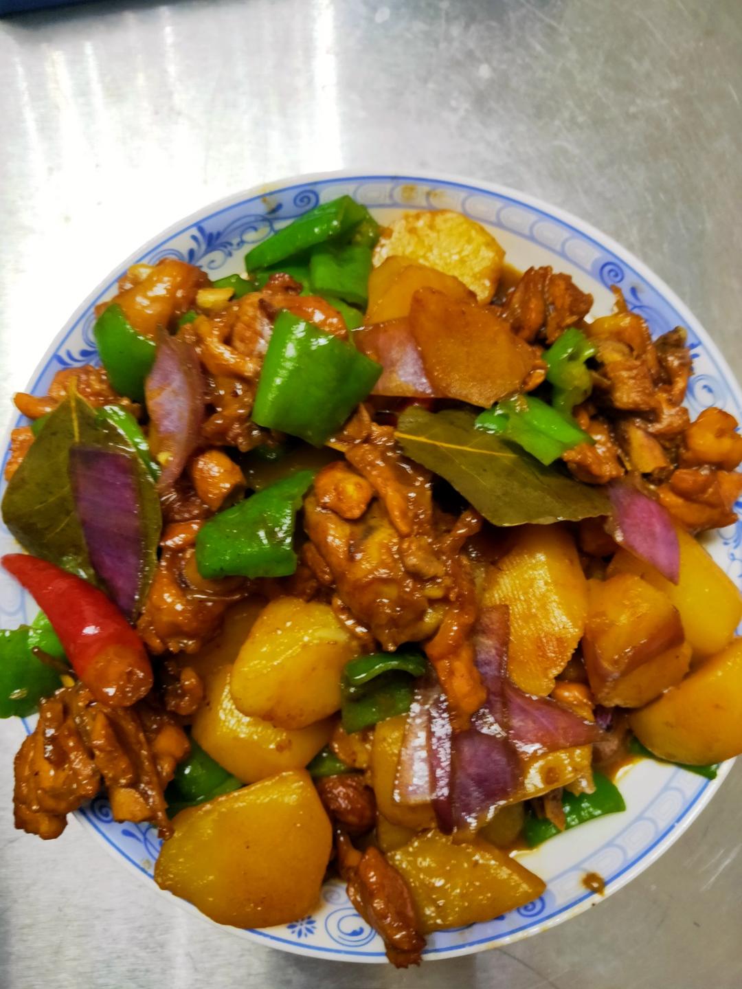 新疆特色大盘鸡（附加皮带面做法）