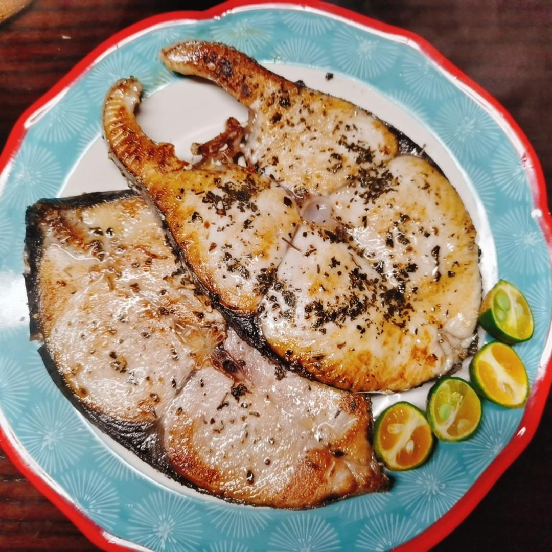 香煎马鲛鱼
