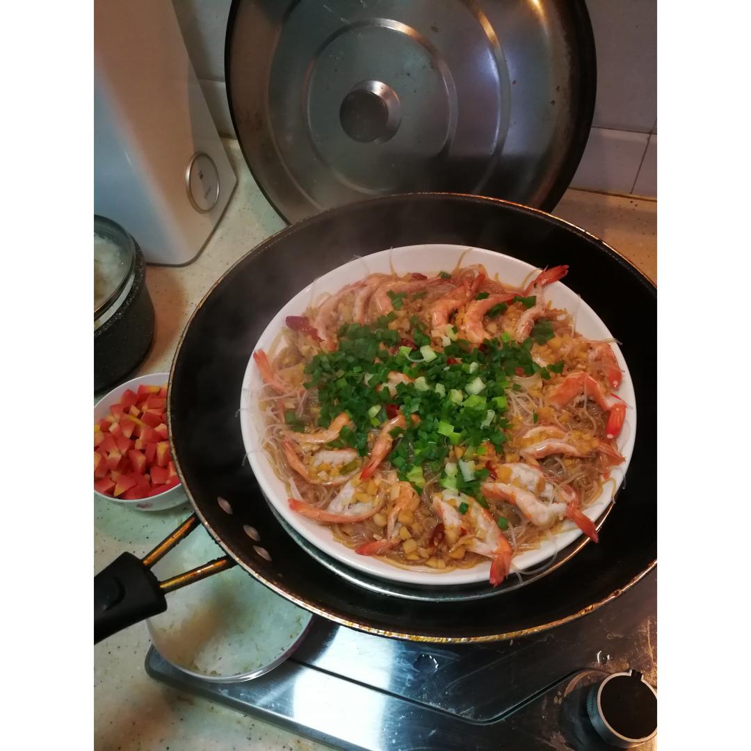 蒜蓉粉丝蒸虾