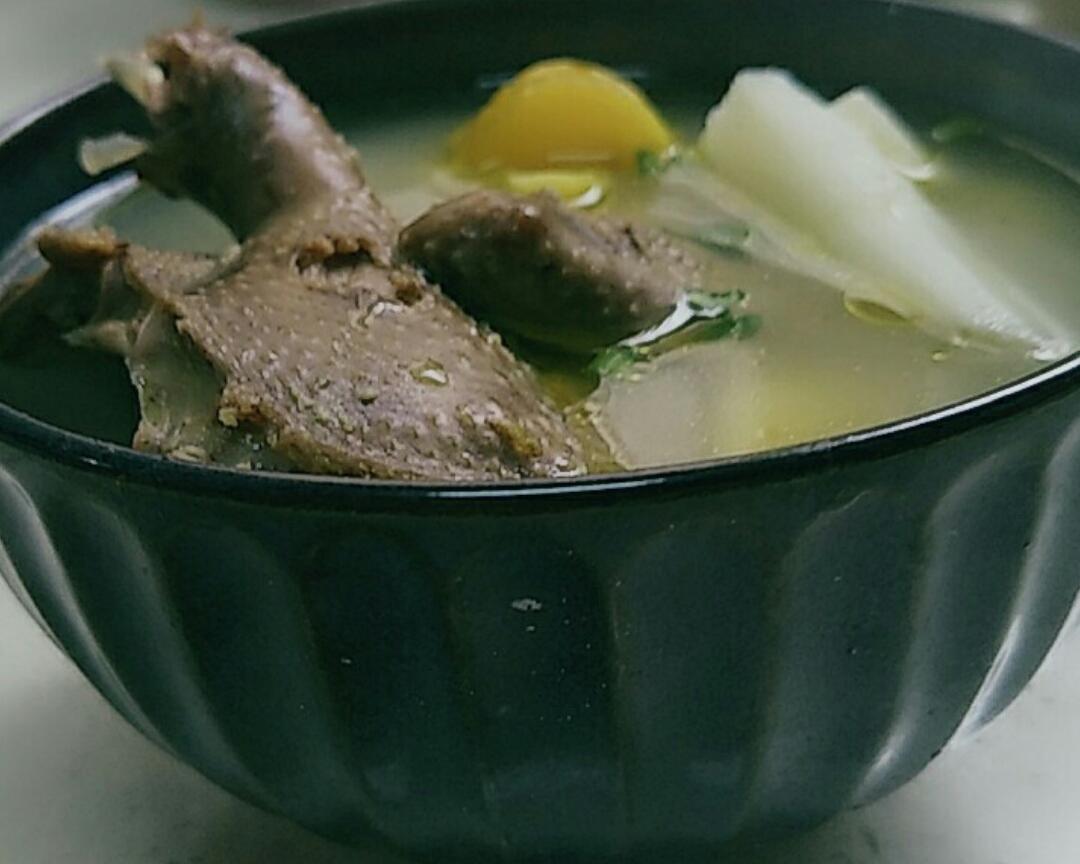 鸽子、山药、栗子煲汤（没放一滴油的养颜汤）的做法