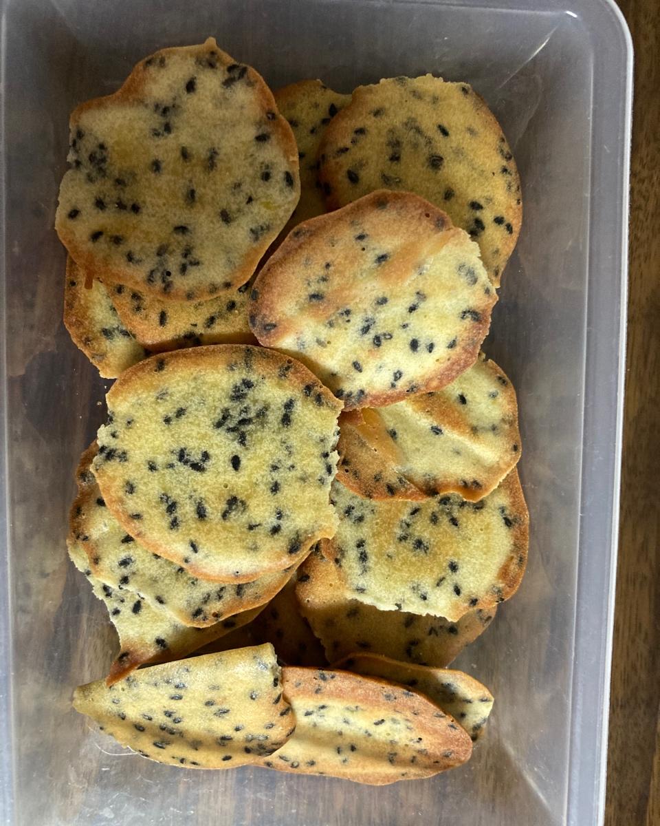 鸡蛋薄脆小饼干🥚（用料少，步骤简单）