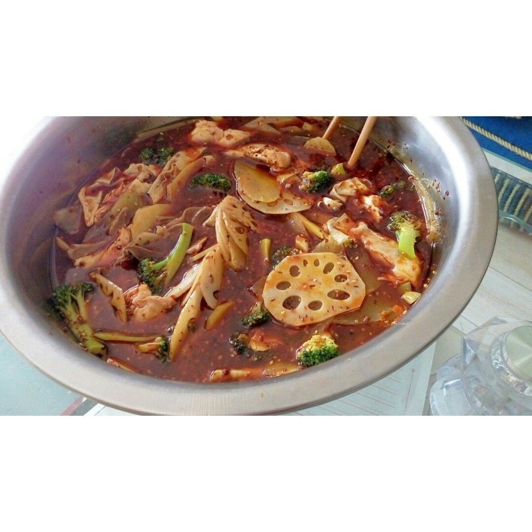 红油钵钵鸡