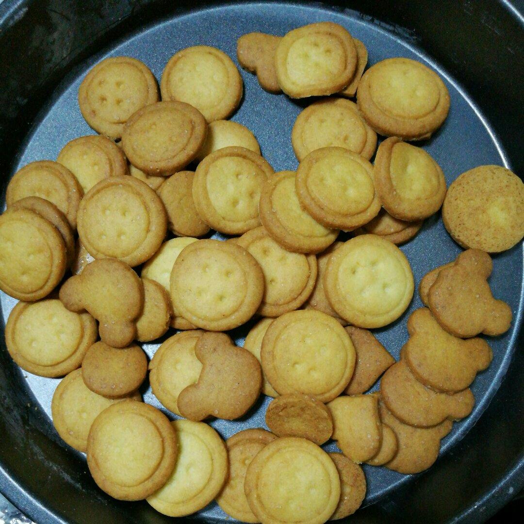 纽扣饼干┃萌到没朋友