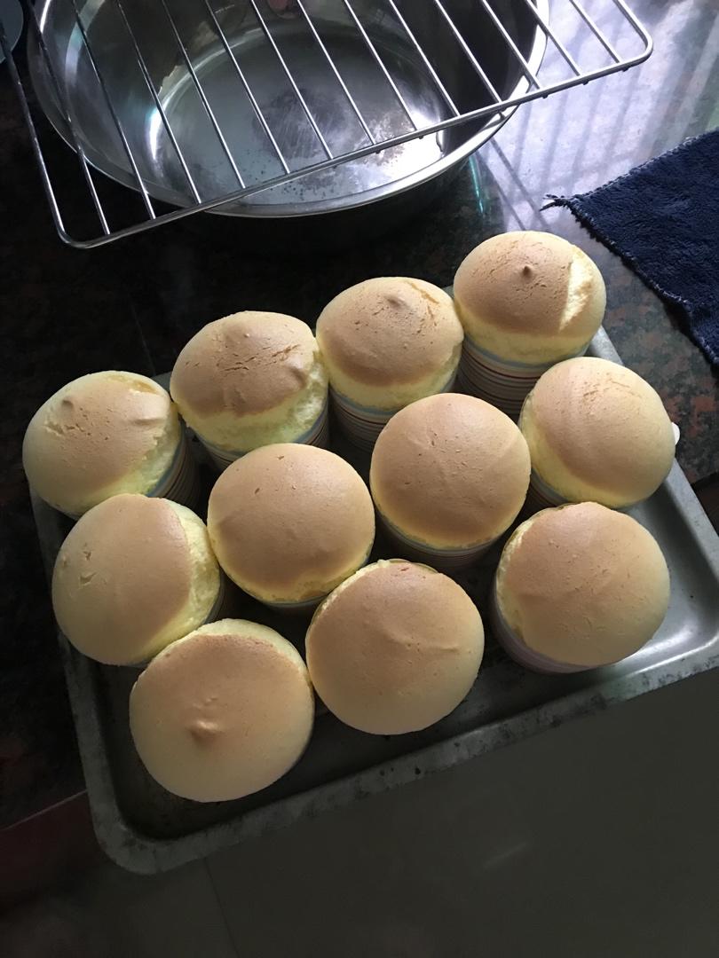 纸杯蛋糕 8寸戚风蛋糕的量