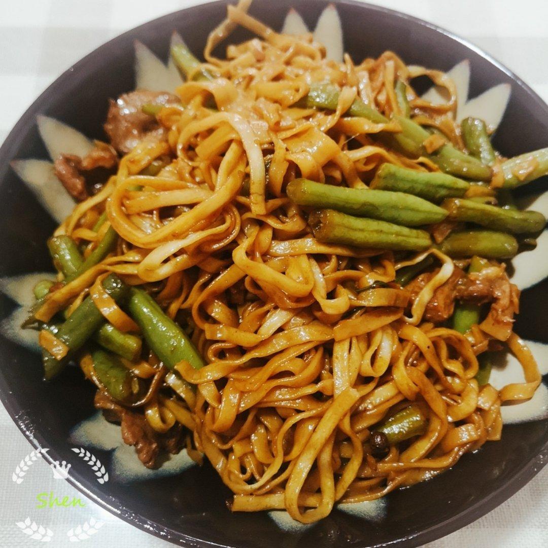 豆角焖面