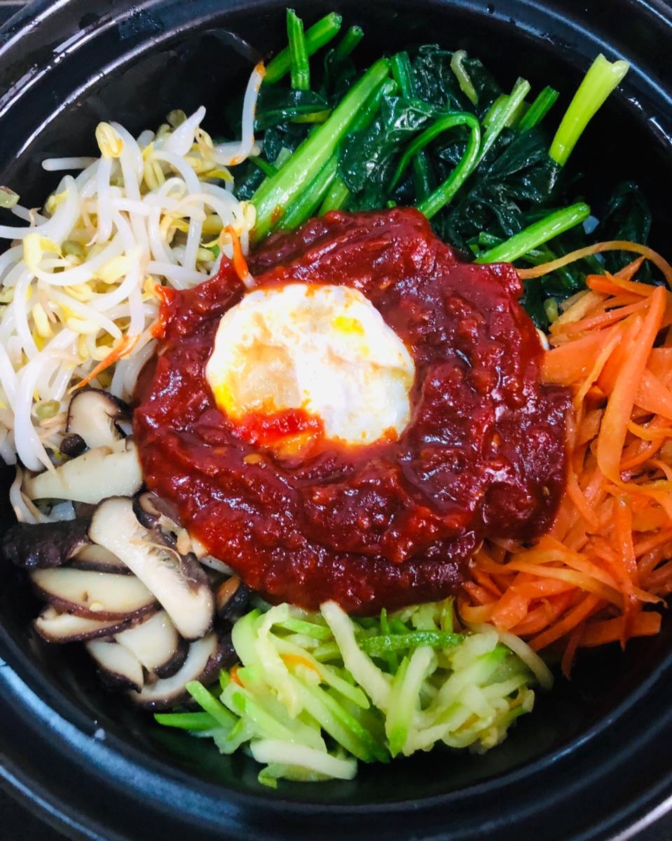 万言万当不如一默做的超美味的韩国拌饭