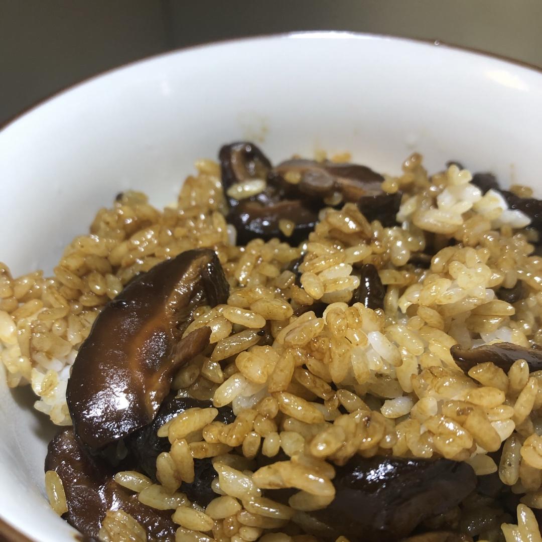 香菇油饭