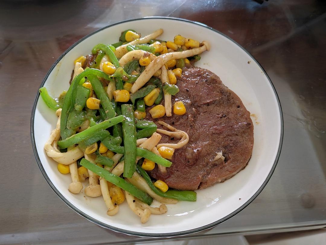 青椒鸡腿菇