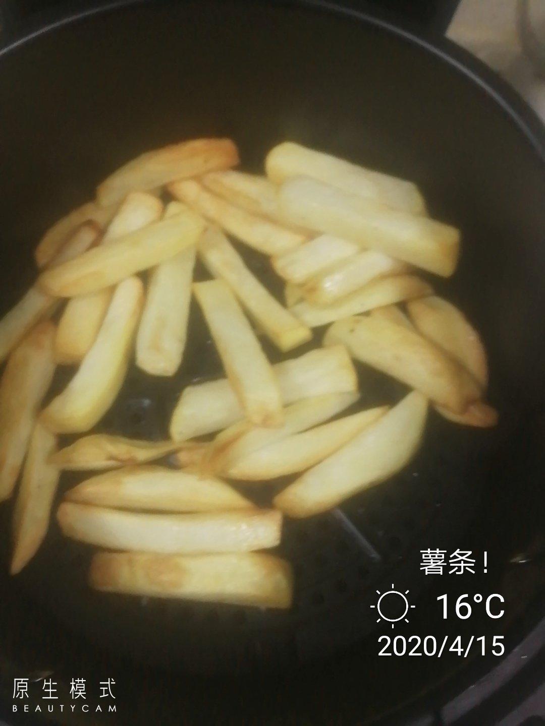 不用油也能炸出香脆好吃的薯条（空气炸锅版）