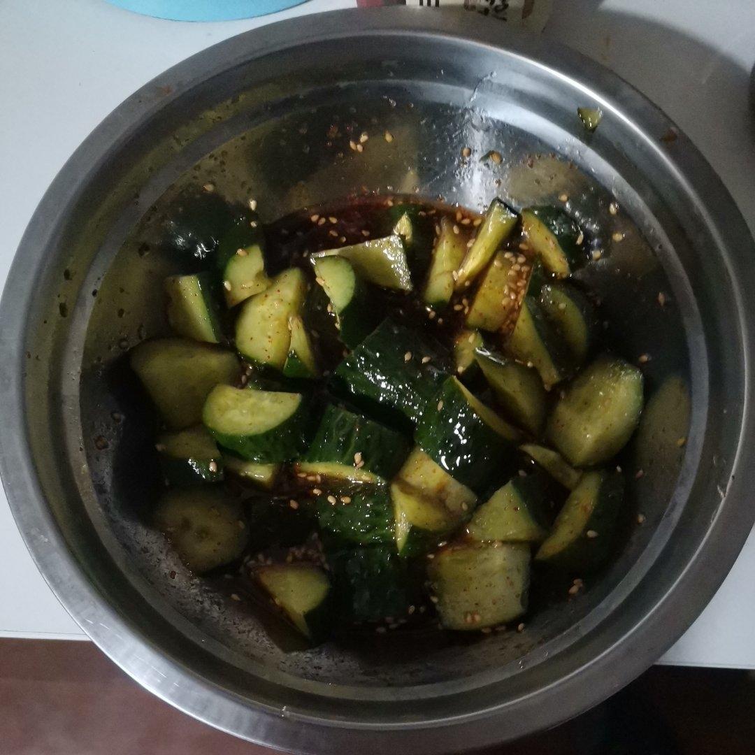 🌈酸酸辣辣巨开胃～超过瘾的凉拌黄瓜