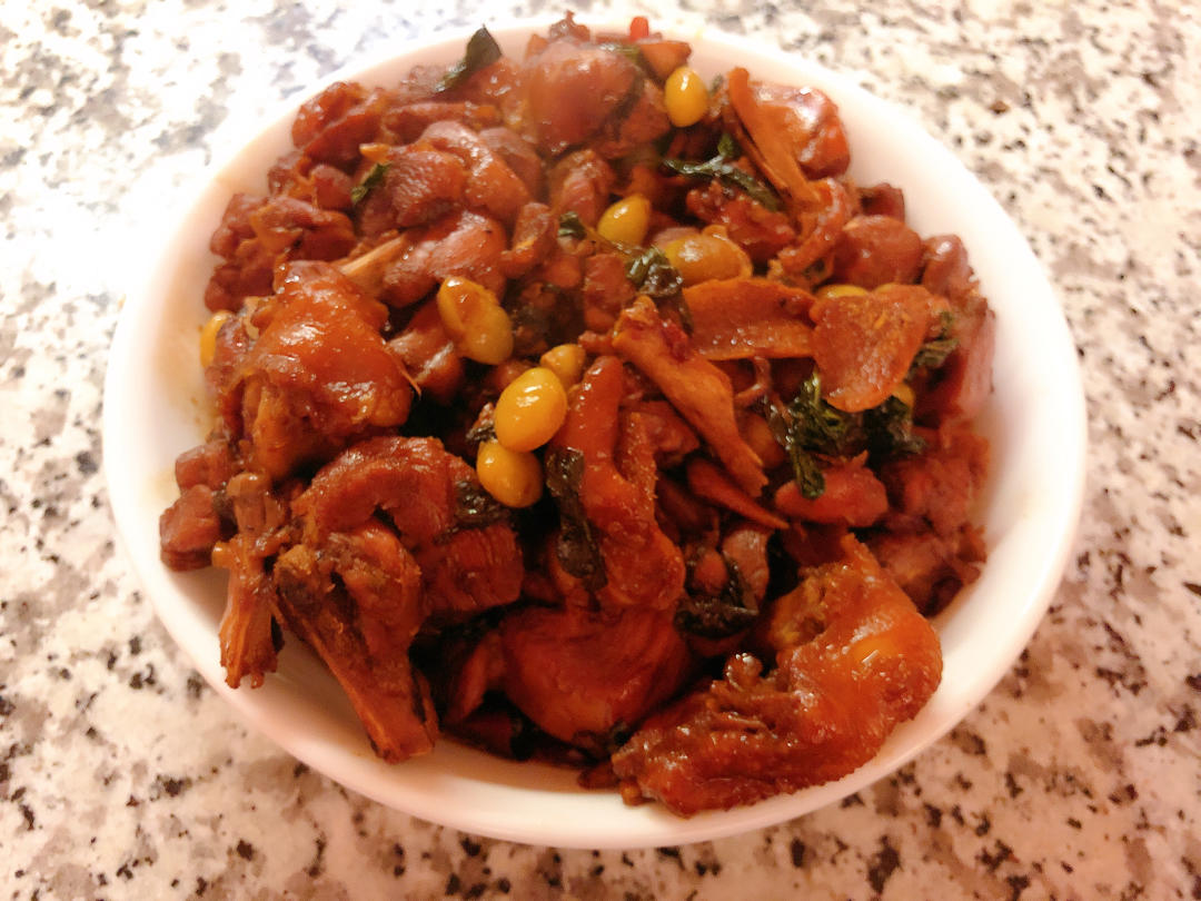 台式三杯鸡（台湾阿基师正宗版）