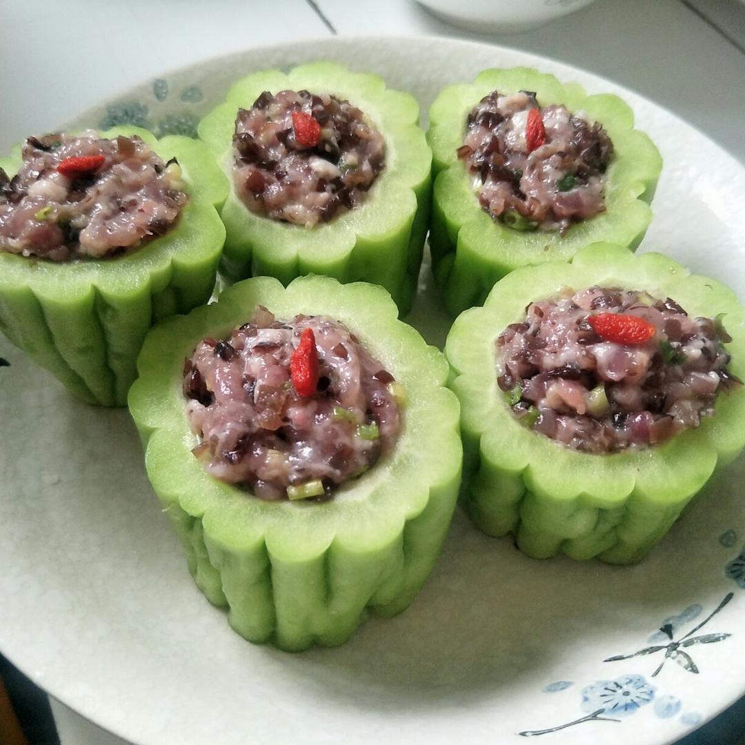 厨神范~燕麦苦瓜酿