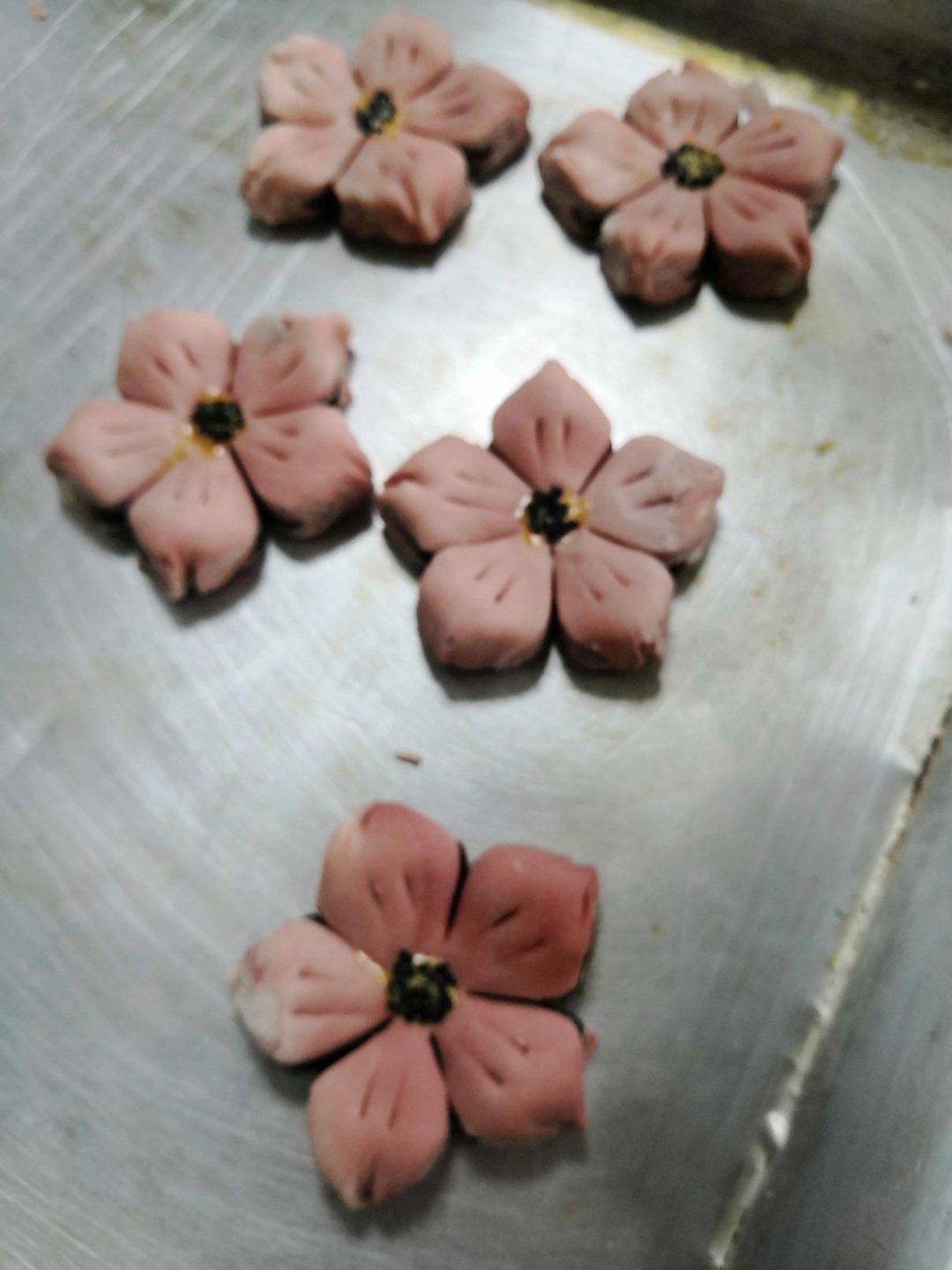 の五彩莲花台 酥饼