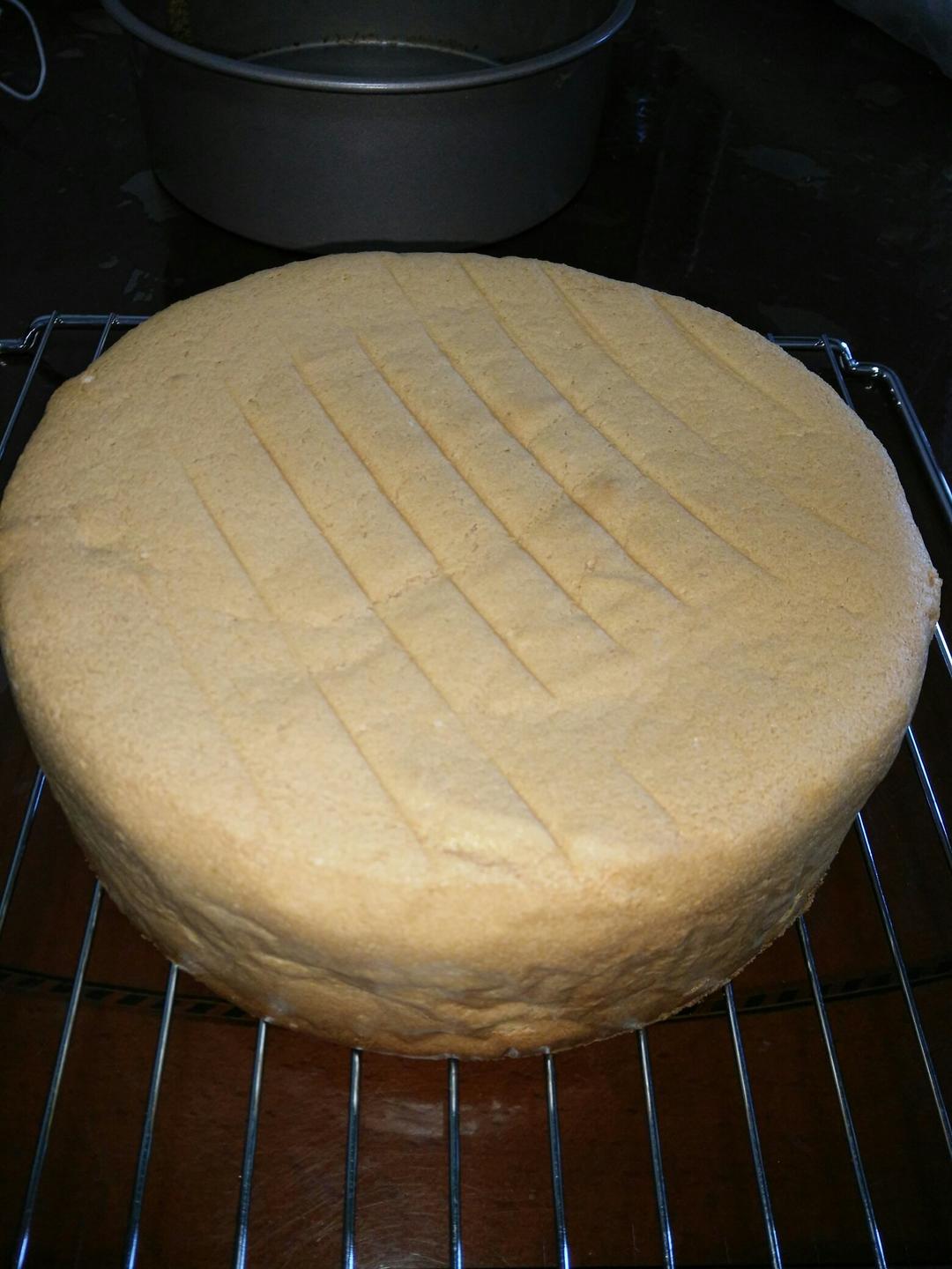 步骤最全面的戚风蛋糕（八寸）做法，成功率高！