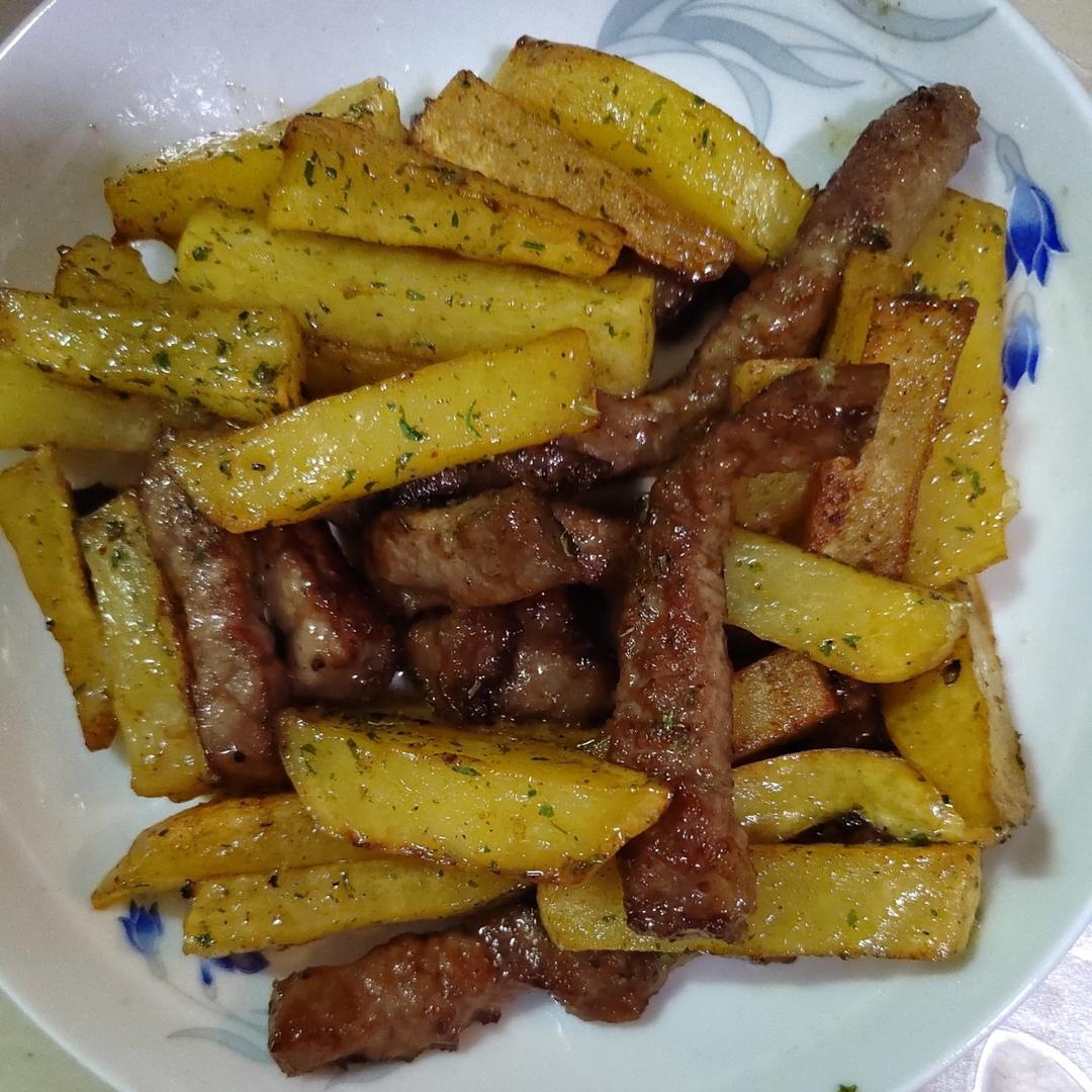 嫩滑多汁‼️一口就上瘾的㊙️牛排土豆煎锅