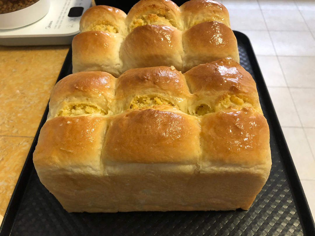 顶级黄金椰蓉吐司