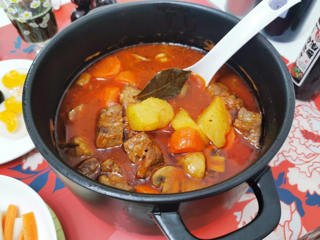 法式红酒炖牛肉