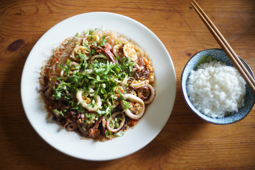 蒜蓉粉丝蒸鱿鱼海钓大管