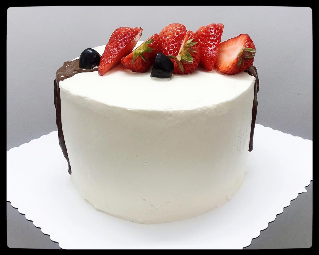 蛋糕抹面技巧（附淡奶油打发小贴士）