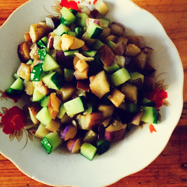 茄子炒黄瓜