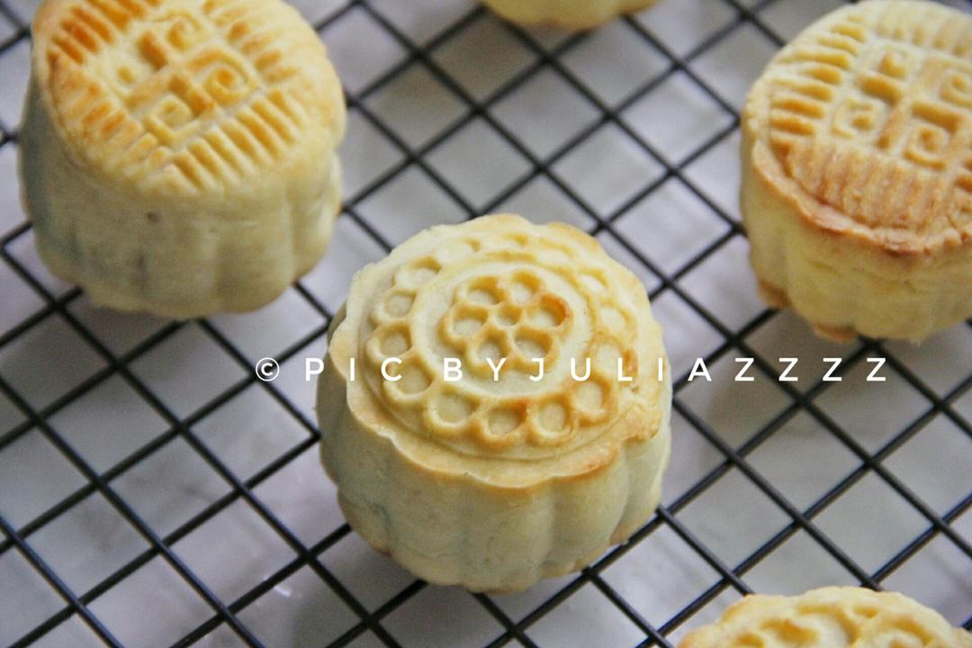 曲奇椰蓉蔓越莓月饼，外酥内软好调戏，比广式月饼好吃N+1倍
