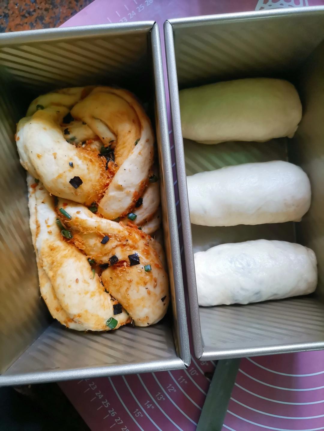 香葱肉松手撕吐司