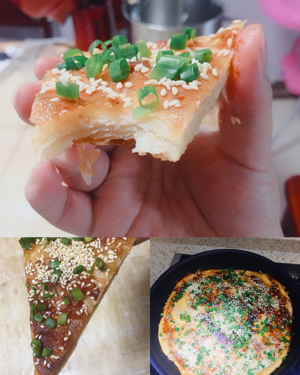 酱香饼 Spicy Soy Pancake