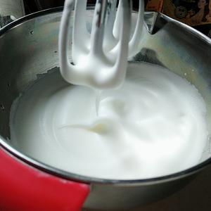 消耗淡奶油•淡奶裸蛋糕的做法 步骤4