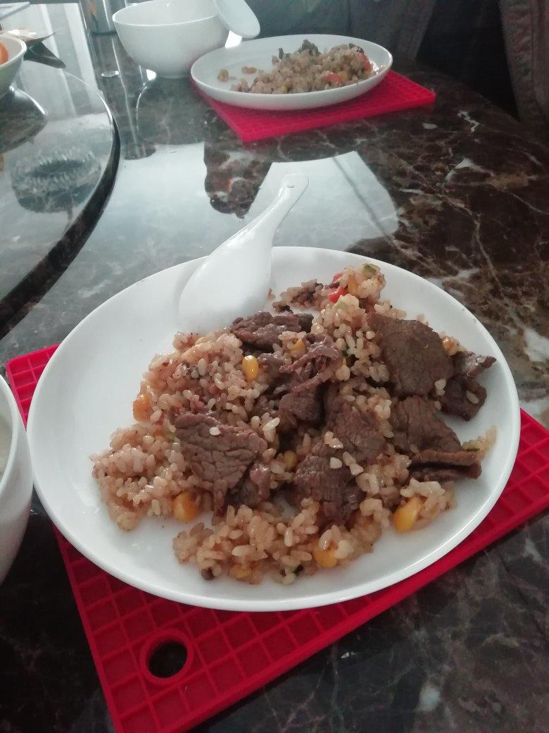 黯然销魂牛肉炒饭