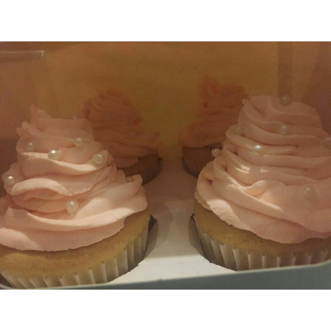 鲜奶油戚风杯子蛋糕（纸杯蛋糕）