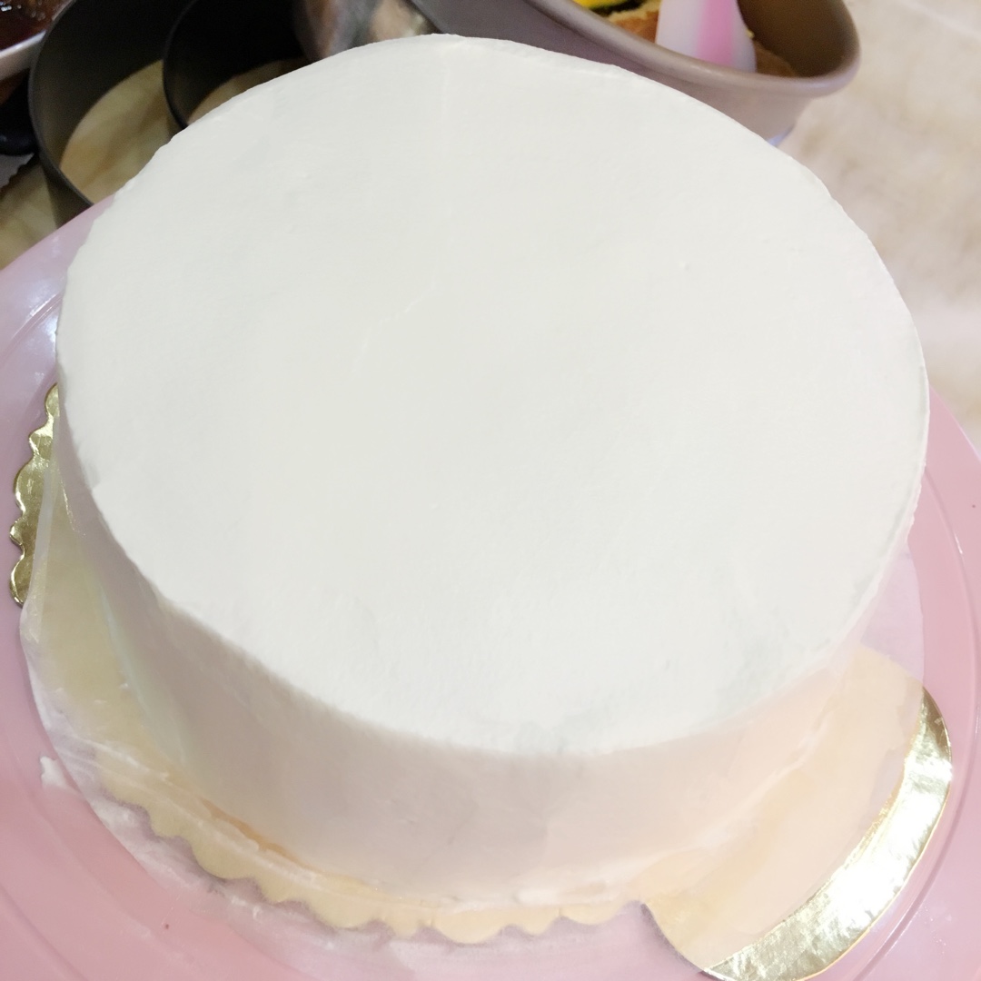 奶油蛋糕抹面小技巧