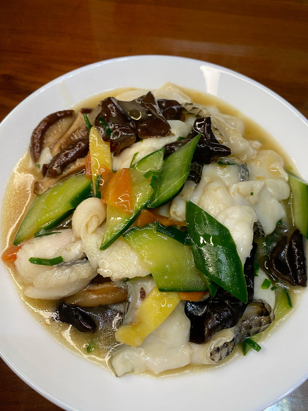 传统鲁菜滑溜鱼片