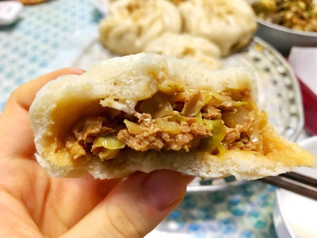 大葱肉馅包子