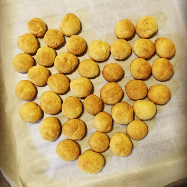 yuki麒做的芝士软香球