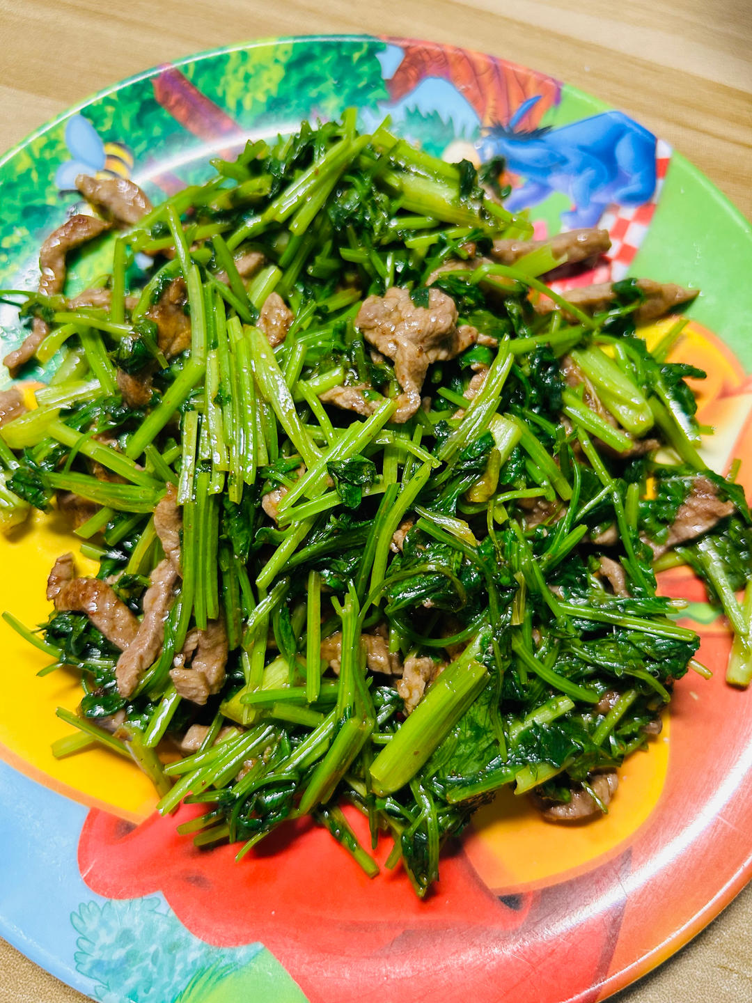 香菜爆炒牛肉（主打嫩）