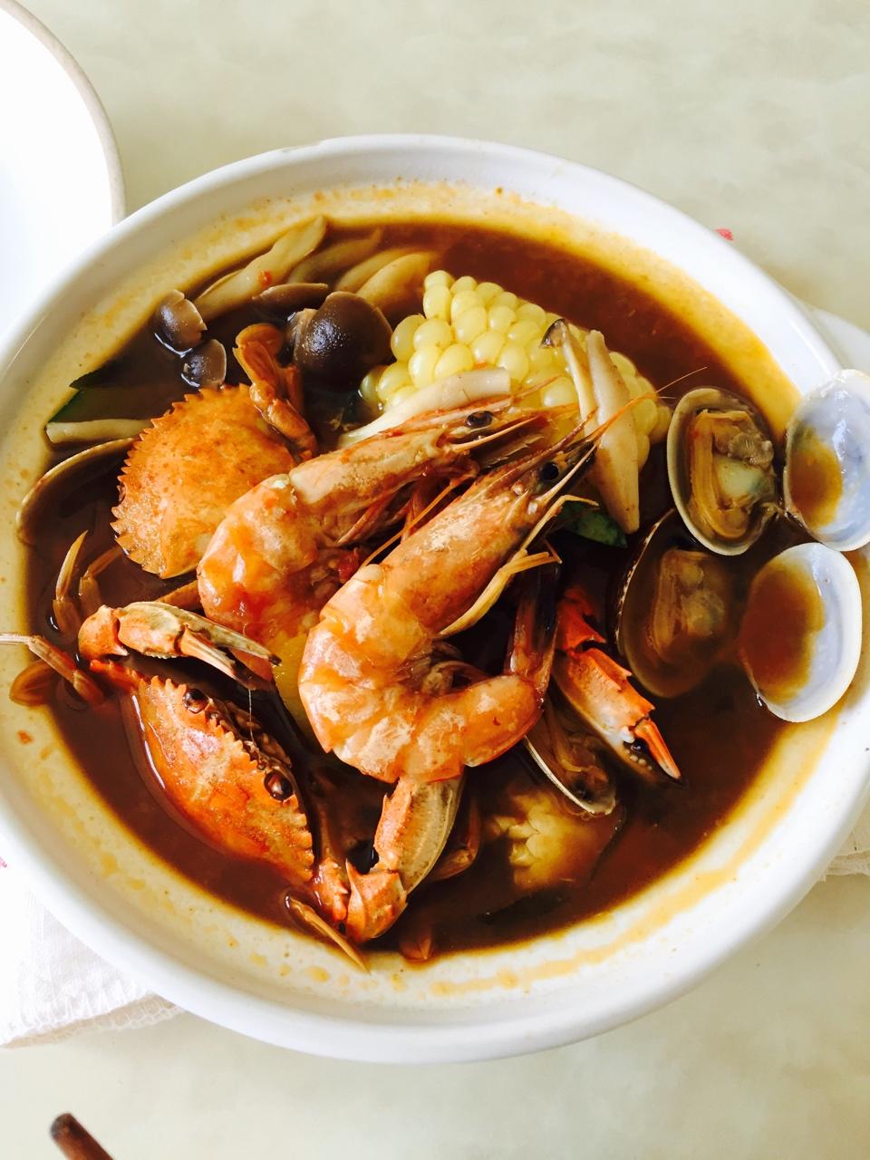 月色小狐狸做的韩式海鲜大酱汤