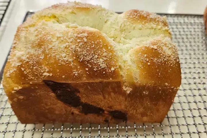 波兰种基础面团，焦糖奶酥绵吐司