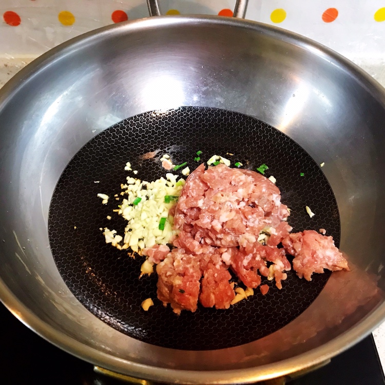 茄子肉末粉丝煲的做法 步骤9