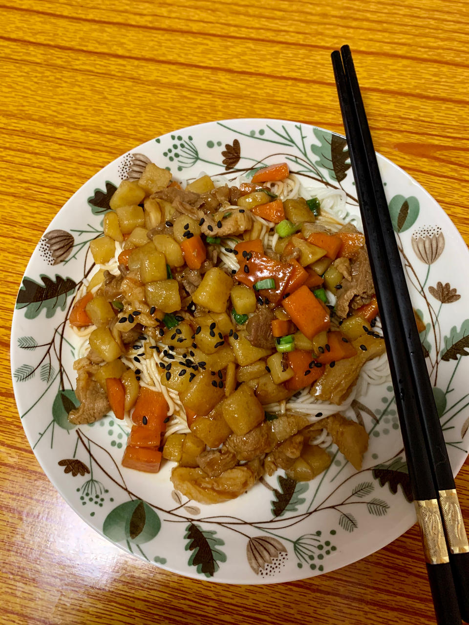 一学就会，适合宝宝的土豆胡萝卜焖面，so easy!