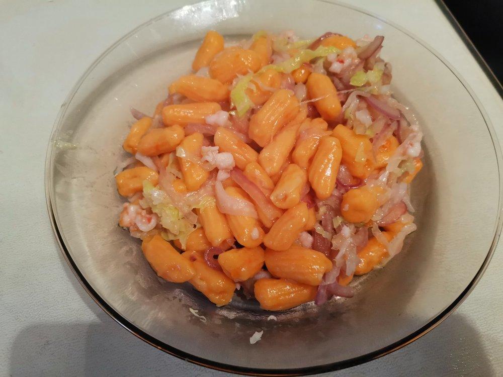 独家蔬菜炒面