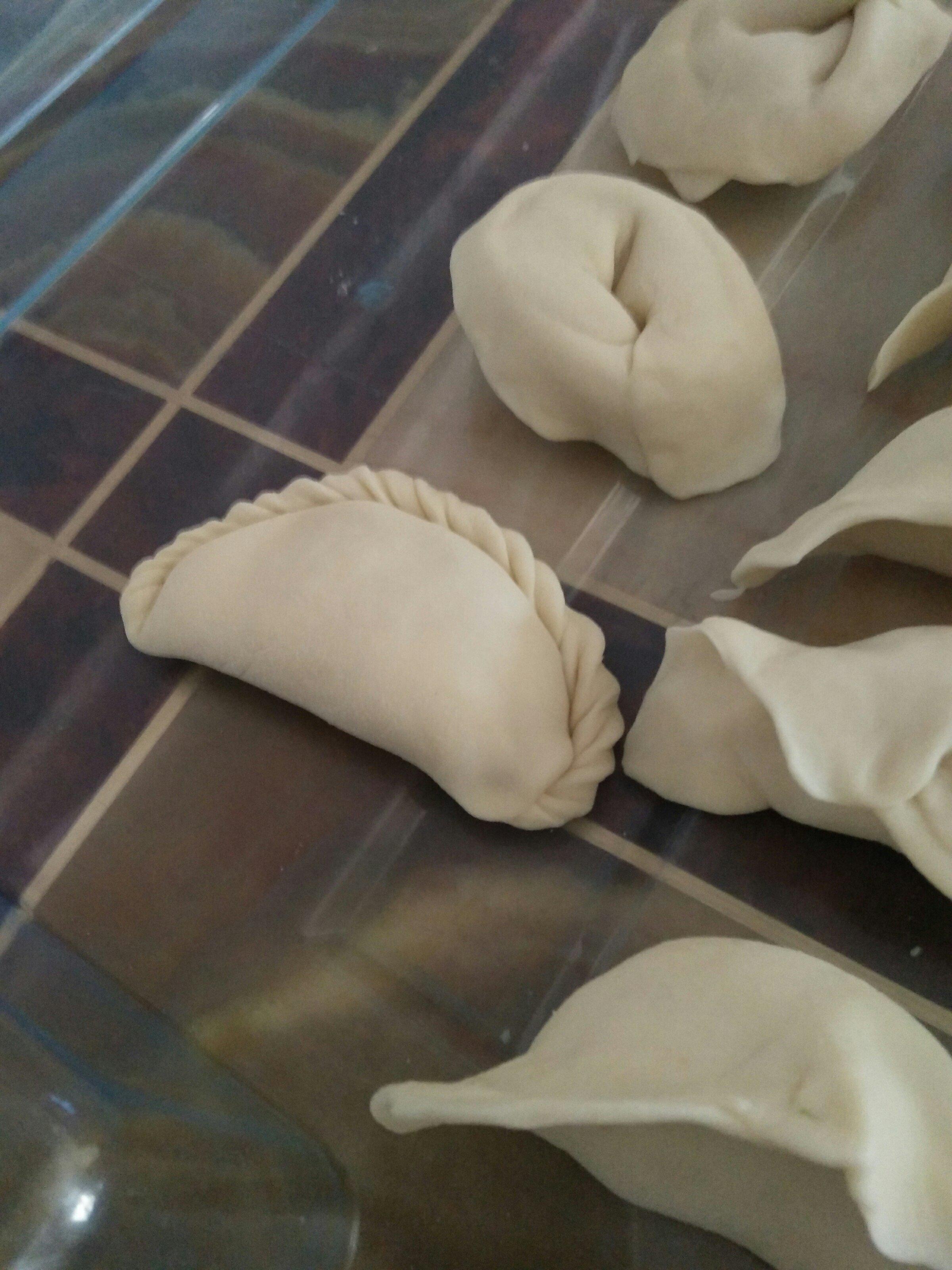 jiajia厨房第一集-螺纹饺子的做法
