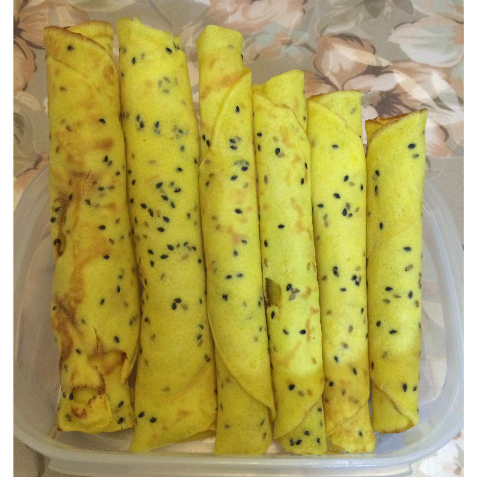 黑芝麻蛋卷