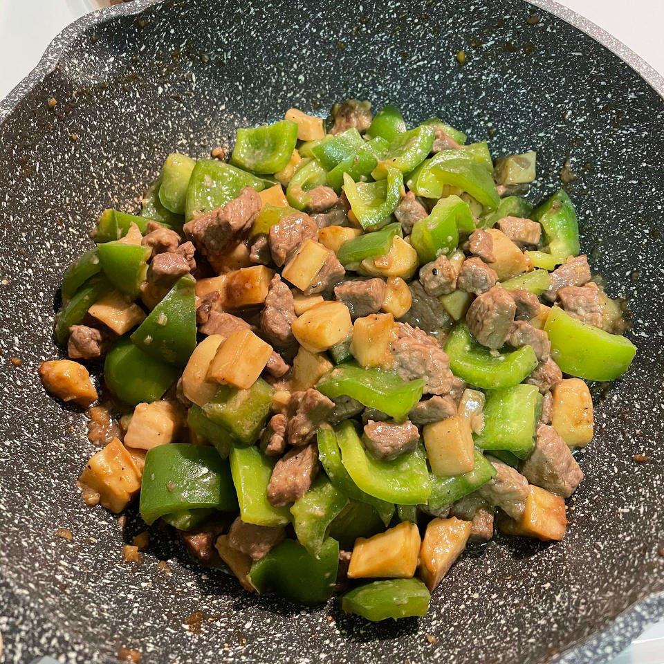 家常菜~杏鲍菇烧牛肉粒