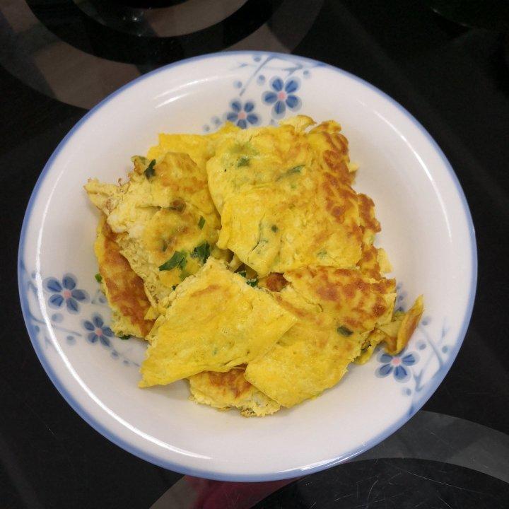 火腿肠葱花鸡蛋饼